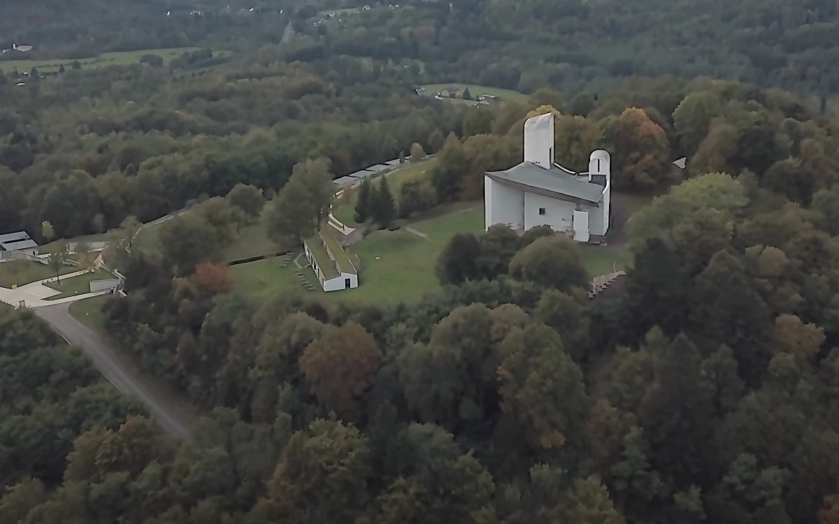 Eglise Le Corbusier de Ronchamp (70)