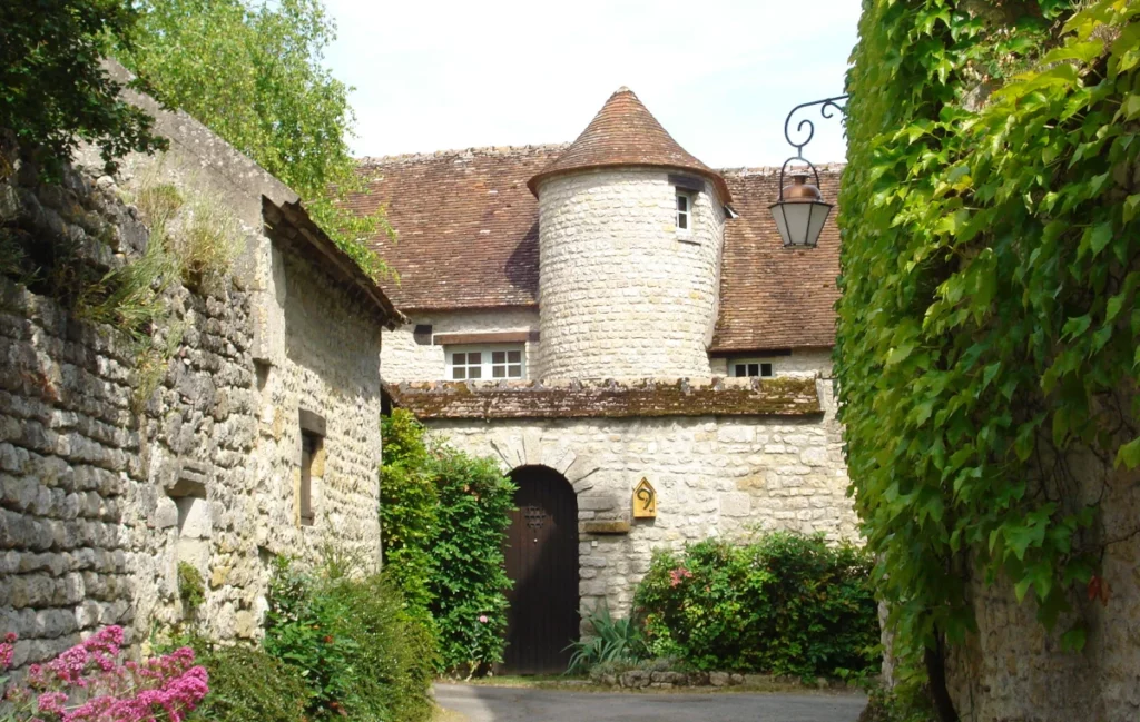 Yèvre-le-Châtel (45)