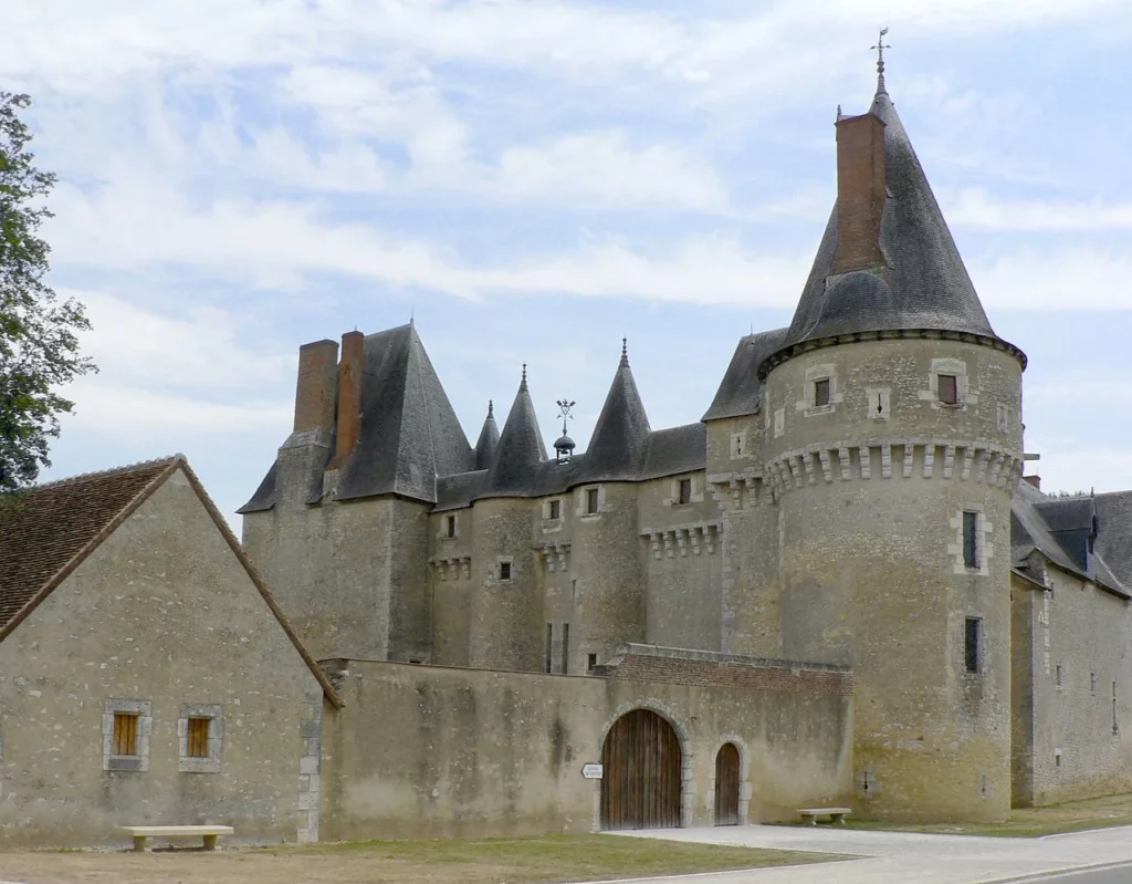 Château de Fougères-sur-Bièvre (41)